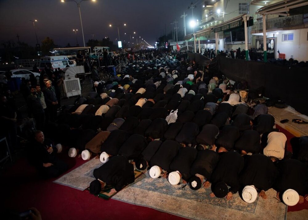 The largest unified congregational prayer on the pilgrims path, led by the Islamic Seminary of Najaf