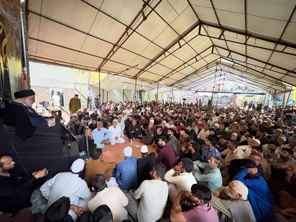 फ़ोटो / अंजुमन ए शरई शियान ए जम्मू कश्मीर के तत्वावधान में अरबाईन समारोह और जुलूस अज़ा शुरू