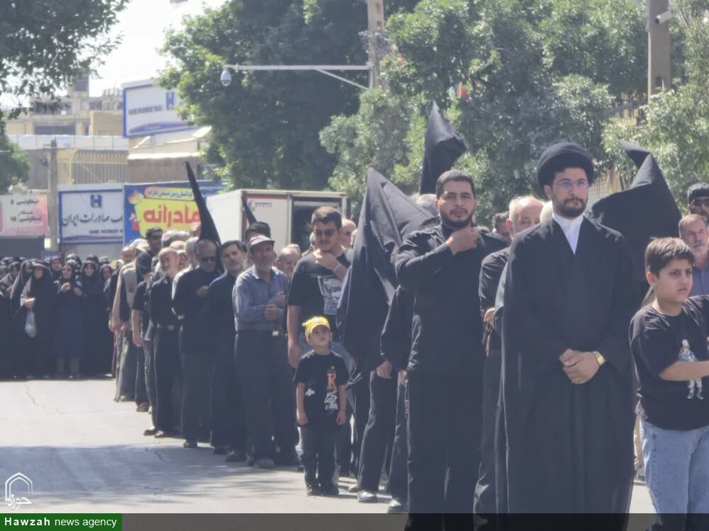 تصاویر / مراسم جاماندگان اربعین حسینی در تویسرکان