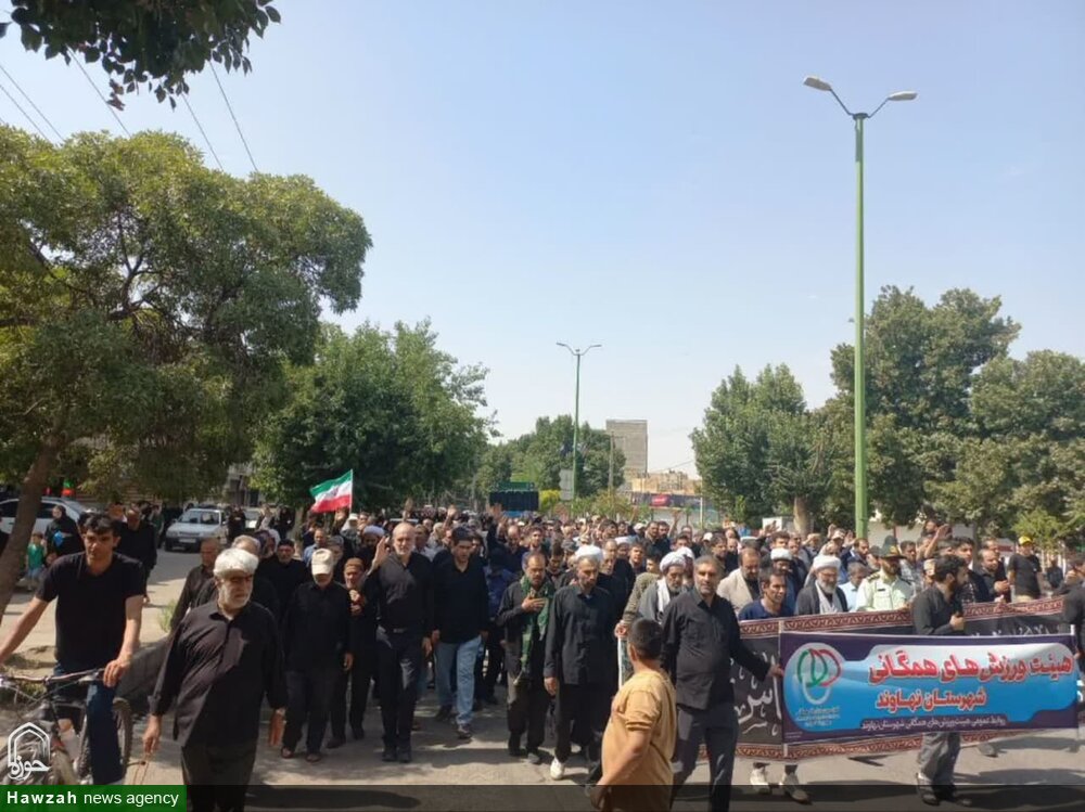 راهپیمایی پرشور جاماندگان اربعین حسینی در نهاوند