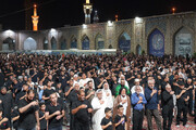 إحياء ليلة الأربعين الحسيني بمراسم عزاء حاشدة للزائرين العرب في الحرم الرضوي + صور