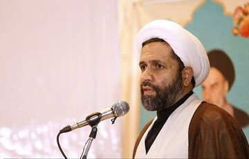 مسئولیت‌پذیری راه حل مشکلات کشور است