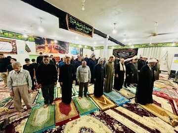 تصاویر/ حضور روحانیون و مبلغین خوزستانی در بین مواکب و زائرین اربعین