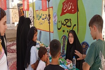 تصاویر/ موکب حضرت مهدی موعود(عج) هرسین؛ چراغی بر راه زائران بازگشته از اربعین