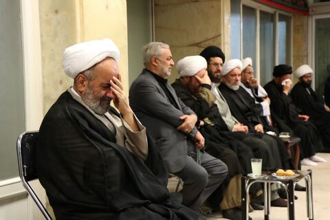 تصاویر مراسم عزاداری اربعین حسینی در بیت آیت‌الله العظمی نوری‌همدانی