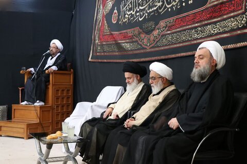 تصاویر مراسم عزاداری اربعین حسینی در بیت آیت‌الله العظمی نوری‌همدانی