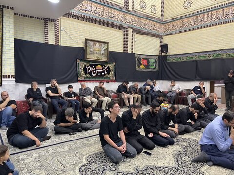 تصاویر اقامه عزای اربعین حسینی با حضور آیت‌الله العظمی جوادی‌آملی