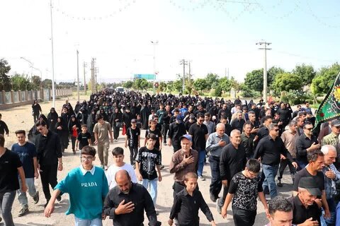 تصاویر / تصاویری از حضور مردم شهرستان های استان قزوین در مراسم دلدادگان اربعین حسینی