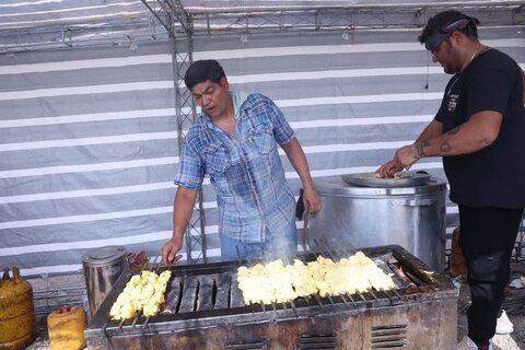 تصاویر / تصاویری از حضور مردم شهرستان های استان قزوین در مراسم دلدادگان اربعین حسینی