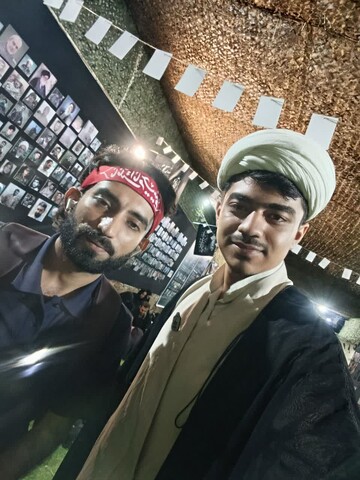 تصاویر/ فعالیت مبلغ بین الملل حوزه علمیه آذربایجان شرقی در مراسم پیاده روی اربعین