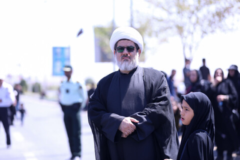 تشییع شهید یونس نوفرستی در پیاده روی جاماندگان اربعین در بیرجند