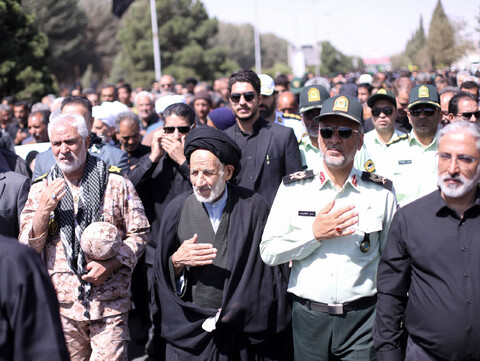 تشییع شهید یونس نوفرستی در پیاده روی جاماندگان اربعین در بیرجند