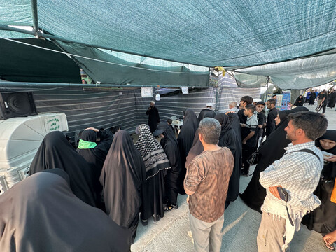 خدمات رسانی مبلغان خراسان جنوبی به زائران اربعین حسینی در کاظمین