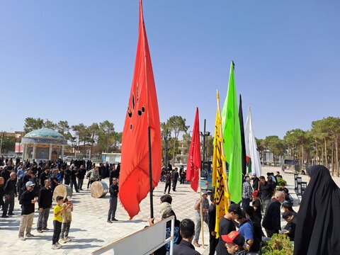 همایش جاماندگان اربعین حسینی در نایین