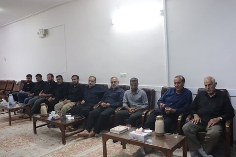 تصاویر/دیدار موکب‌داران اربعین با امام جمعه مهران