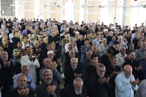 تصاویر اقامه نماز جمعه خرم آباد