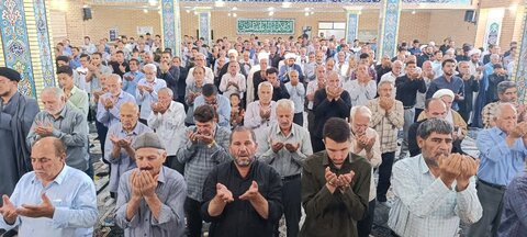 تصاویر/ اقامه نماز جمعه نقده