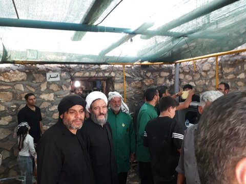 تصاویر/ بازدید امام جمعه بیجار از موکب امام زاده حمزه عرب