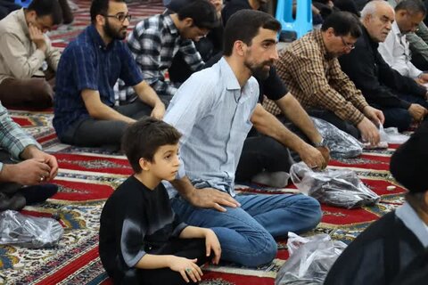 تصاویر نمازجمعه ۲۴ مرداد ساری به امامت حجت الاسلام  والمسلمین محمدی‌لائینی نماینده ولی فقیه در مازندران و امام جمعه ساری