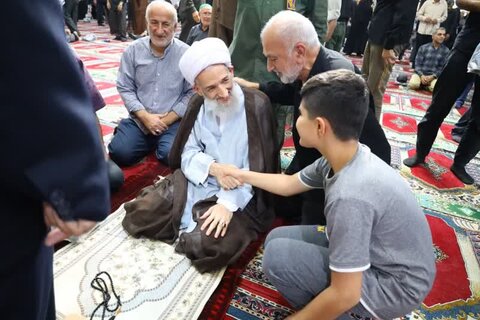 تصاویر نمازجمعه ۲۴ مرداد ساری به امامت حجت الاسلام  والمسلمین محمدی‌لائینی نماینده ولی فقیه در مازندران و امام جمعه ساری