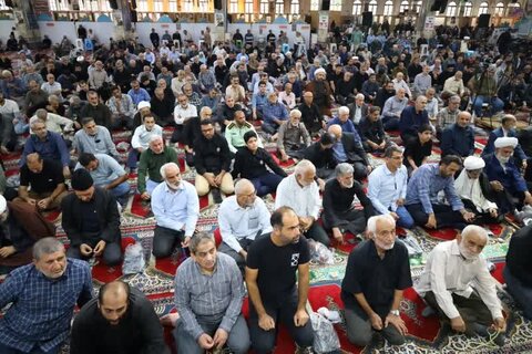 تصاویر نمازجمعه ۲۴ مرداد ساری به امامت حجت الاسلام  والمسلمین محمدی‌لائینی نماینده ولی فقیه در مازندران و امام جمعه ساری