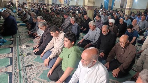 تصاویر اقامه نمازجمعه الیگودرز