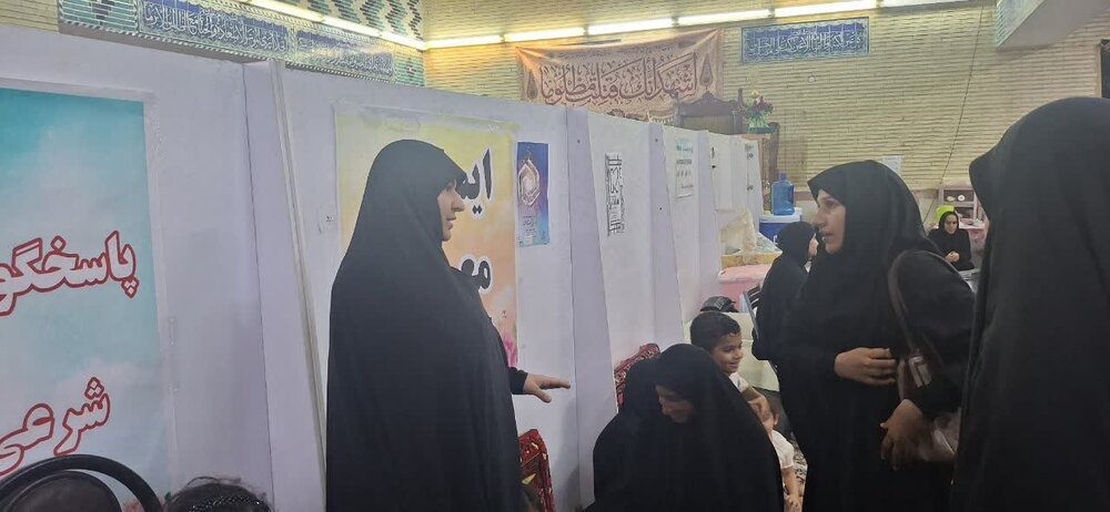 بانوان طلبه هرمزگان در مسیر اربعین؛ تبلور رسالت زینبی در تبیین پیام عاشورا