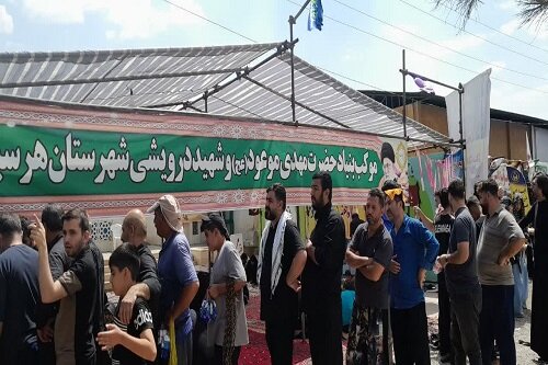 میزبانی زائران اربعین حسینی در موکب حضرت مهدی موعود(عج) هرسین