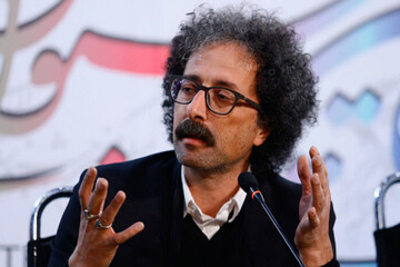 بابک خواجه پاشا: «آبی روشن» تلاشی برای نزدیک‌کردن سینما به امام رئوف است