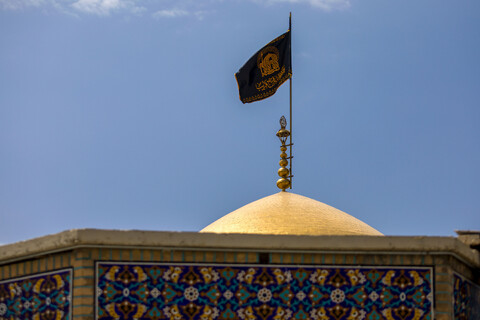 تصاویر/ کتیبه آرایی اماکن متبرکه رضوی در دهه پایانی ماه صفر