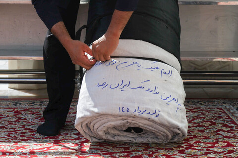 تصاویر/ کتیبه آرایی اماکن متبرکه رضوی در دهه پایانی ماه صفر