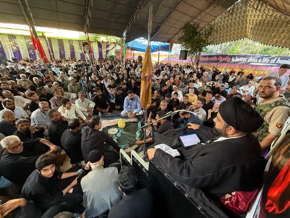 رئیس انجمن شرعی شیعیان جامو و کشمیر: اربعین حسینی؛ مدرسه خودسازی و بیداری امت اسلامی است