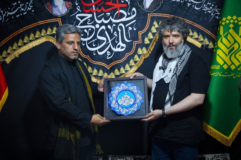 تقدیر مدیر موکب حرم بانوی کرامت از معاون صداوسیما