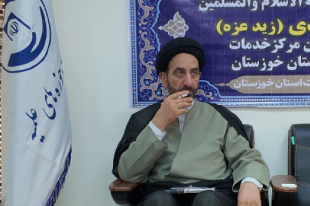 رئیس مرکز خدمات حوزه به خوزستان سفر کرد