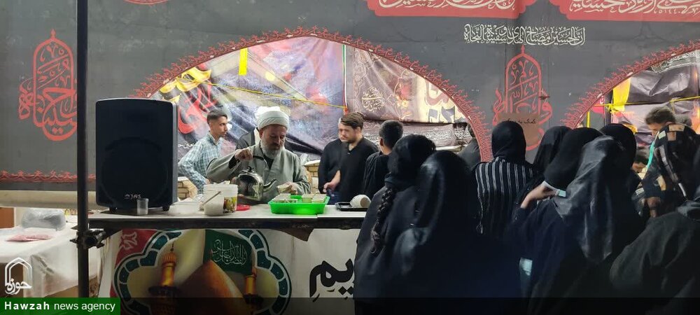 خدمت‌رسانی ۱۲۵ موکب بوشهری در مسیرهای زائران اربعین حسینی