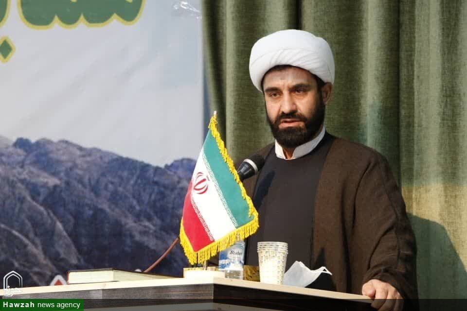 انتقاد امام جمعه دلفان از ناکارآمدی مدیریت منابع آب