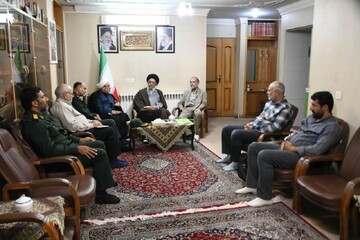 دشمن برای از رونق انداختن مساجد نقشه‌ دارد