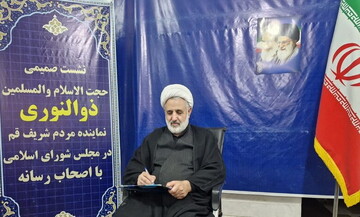 تجلیل نماینده قم در خانه ملت از اهالی رسانه | ذوالنوری: سازمان نظام رسانه‌ تشکیل شود