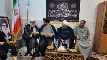 بازدید رئیس مرکز خدمات حوزه‌های علمیه از موکب حضرت حجت(عج) در خرمشهر