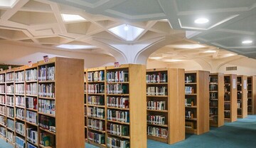 اهدای بیش از هزار و ۹۰۰ جلد کتاب به کتابخانه فاطمی از سوی بانوان