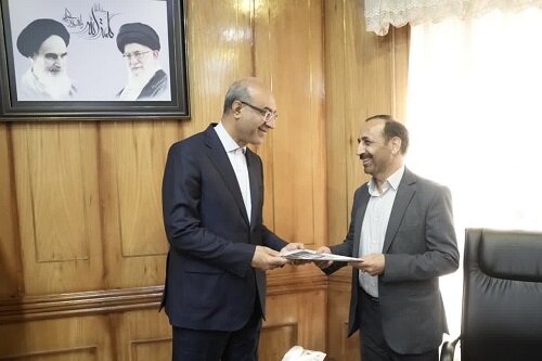 تجلیل از آزادگان سرافراز کرمانشاه در سالروز بازگشت به میهن+عکس