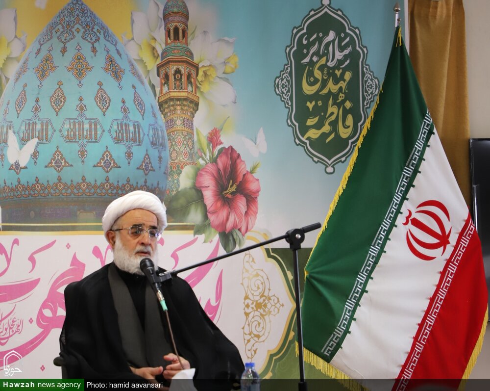 الگوی طلبه‌ تراز انقلاب؛ تلفیق معرفت عمیق قرآنی با مسئولیت‌پذیری اجتماعی