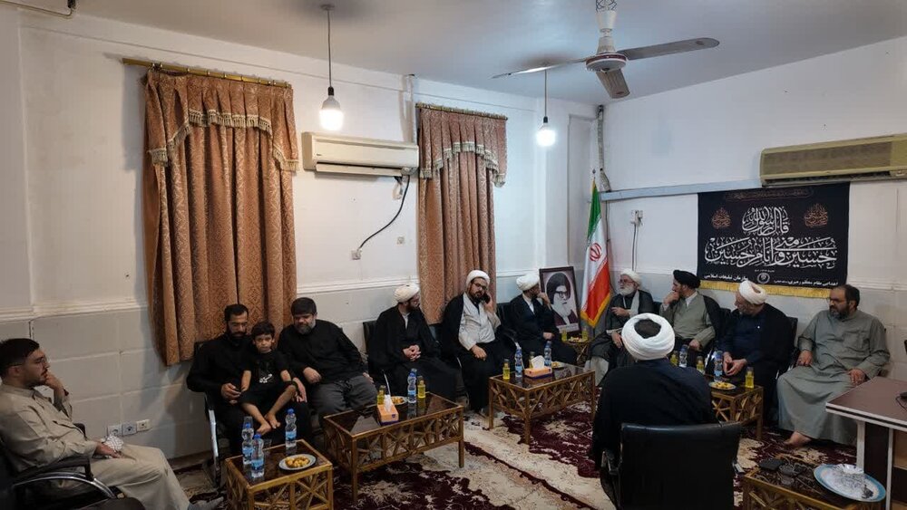 بازدید رئیس مرکز خدمات از موکب حضرت حجت (عج) در خرمشهر