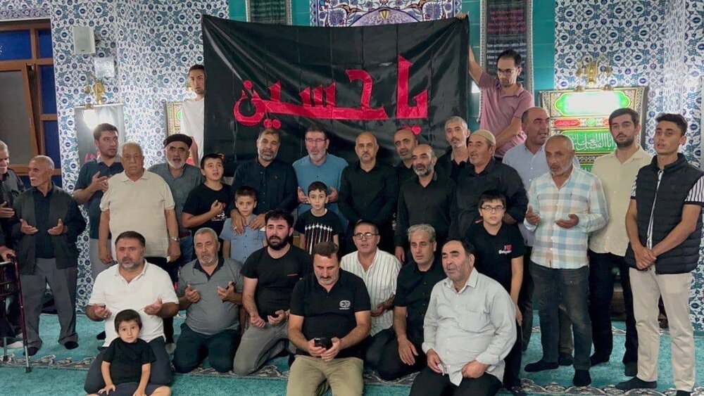 Imam Hussain Cultural Center in Istanbul commemorates Arbaeen