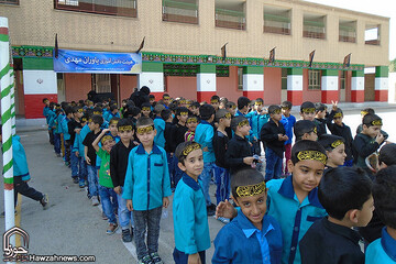 «روشنای بهشت» پای کار تربیت آینده‌سازان / آموزش‌های معارفی و بصیرتی به یک میلیون و ۸۰۰ هزار دانش‌آموز