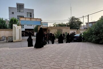 مدرسه علمیه فاطمه الزهرا(س) دالاهو میزبان ۵ هزار زائر اربعین حسینی(ع) شد+تصاویر