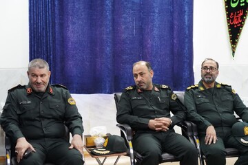 تصاویر / دیدار جانشین فرماندهی کل انتظامی جمهوری اسلامی ایران با نماینده ولی فقیه در لرستان