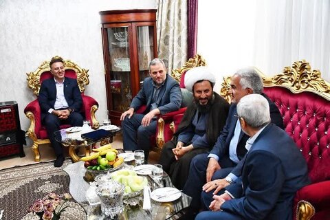 تصاویر/ دیدار امام جمعه شهرستان خوی با آزادگان