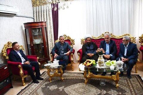 تصاویر/ دیدار امام جمعه شهرستان خوی با آزادگان