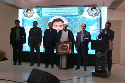 تصاویر/ تجلیل از خانواده شهید امیری از شهدای کرمانی جنگ تحمیلی ۱۲ روزه